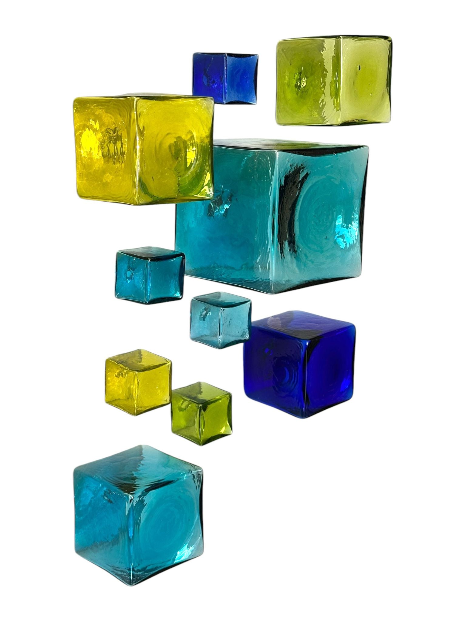 Aqua Wall-Multi-Cubes